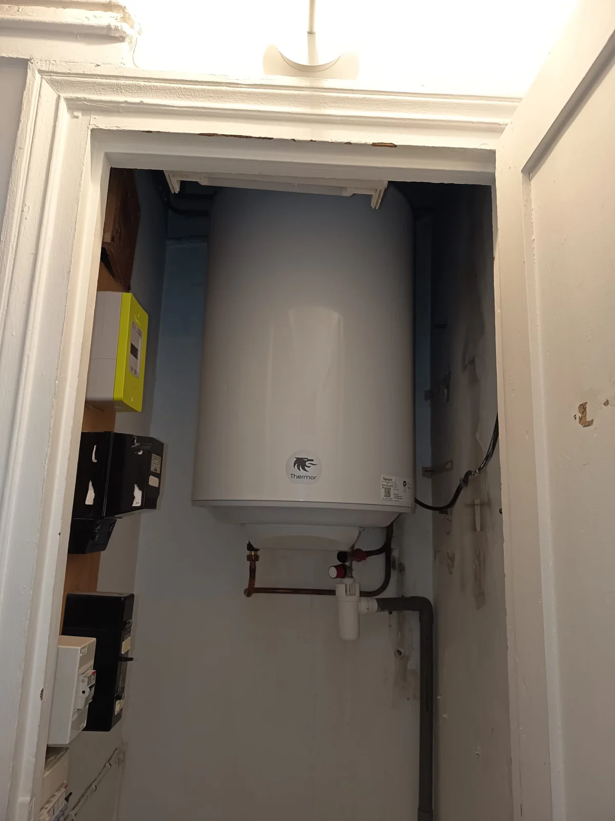 Le chauffe-eau après remplacement à Paris 15